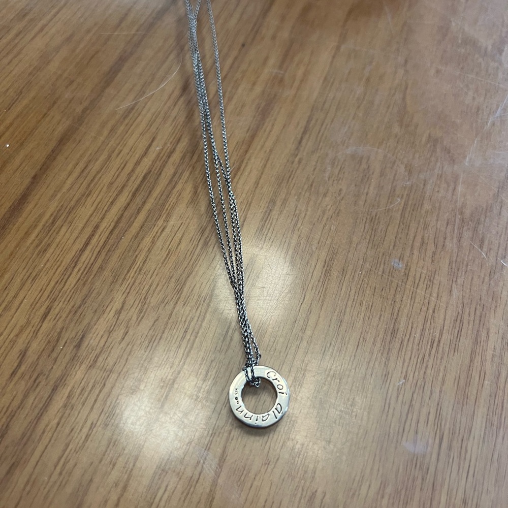 Source Unknown Silver Circle Pendant Necklace